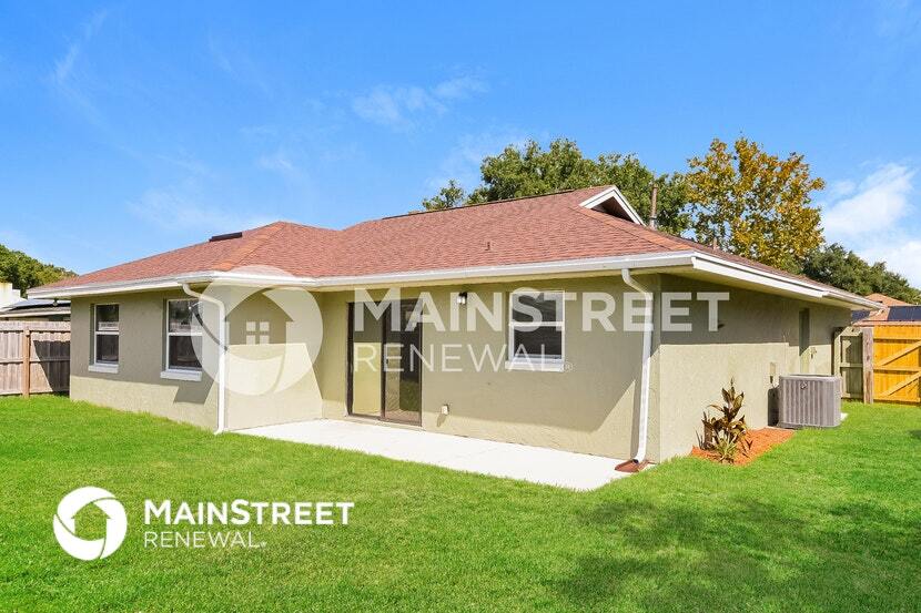 Building Photo - 956 Sunshine Way SW