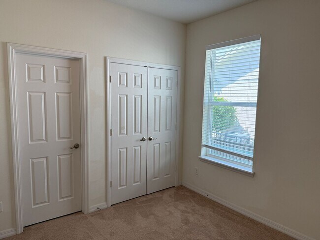 Building Photo - BEAUTIFUL 4 BEDROOMS, 3 BATHS,  SINGLE FAMILY HOME IN HARVEST LANDING IN CLERMONT