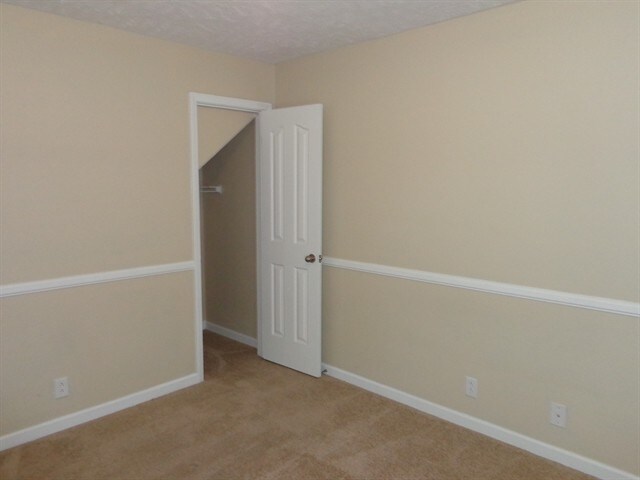 Building Photo - 1669 St Andrews Dr