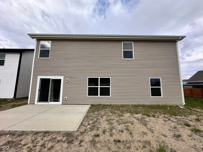 Building Photo - 1620 Creek Bed Ln