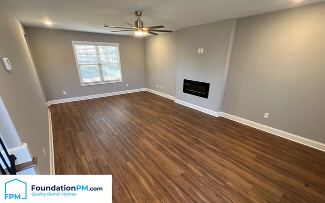 Building Photo - 9978 Messana St