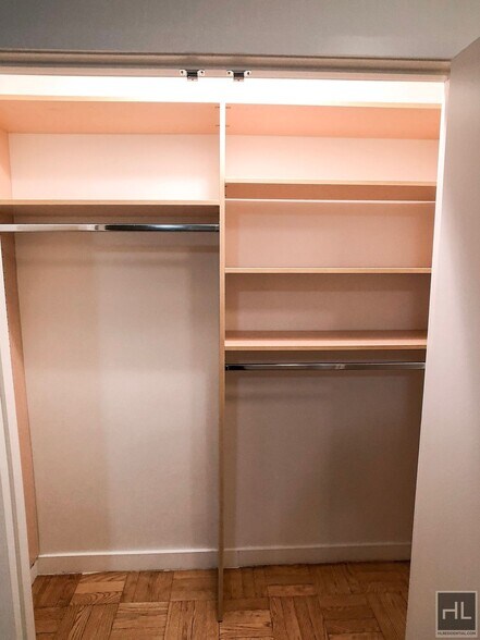 Building Photo - Fourth Avenue