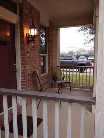 Building Photo - 2637 Boedeker Dr
