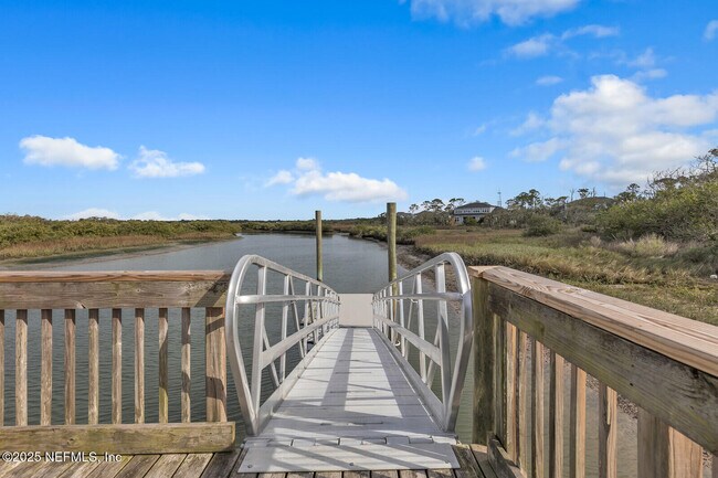 Building Photo - 133 Leeward Island Dr