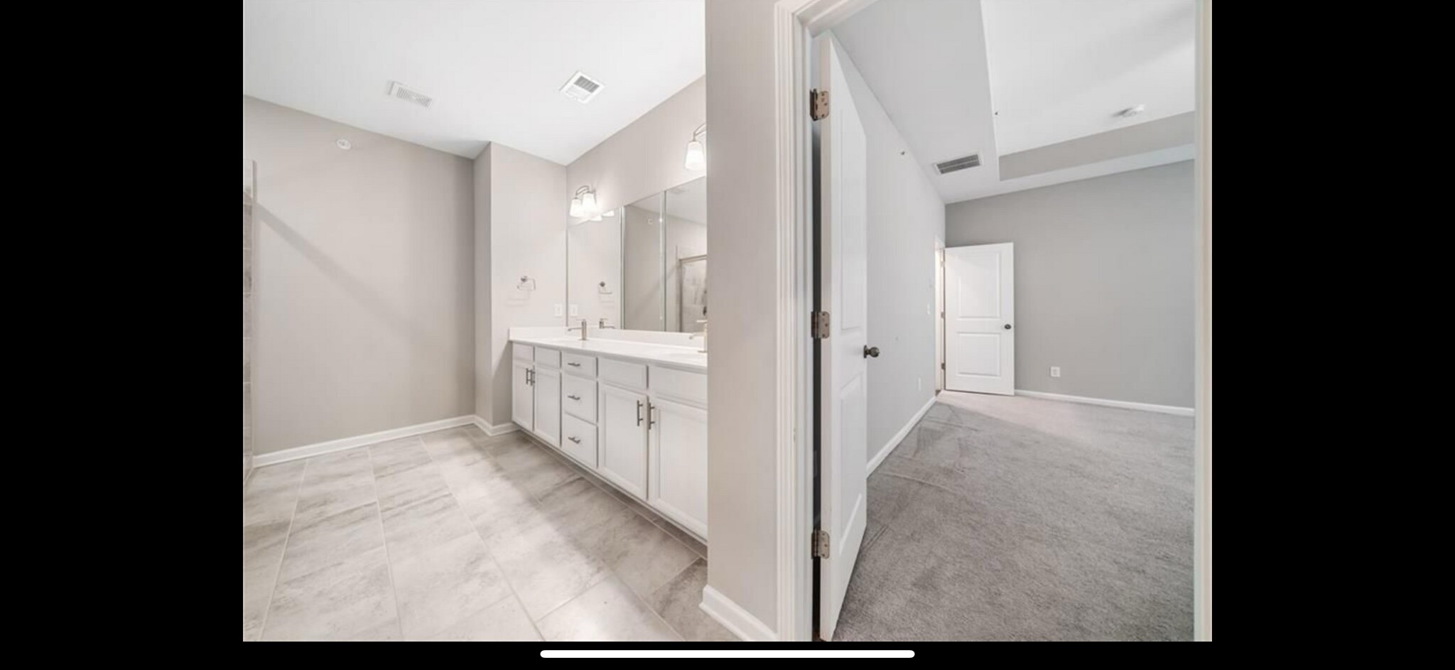 Building Photo - 495 Duval Dr