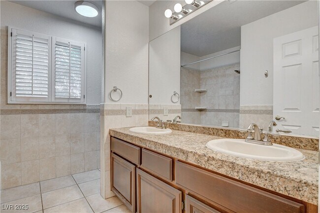 Building Photo - 9405 Mast Dr