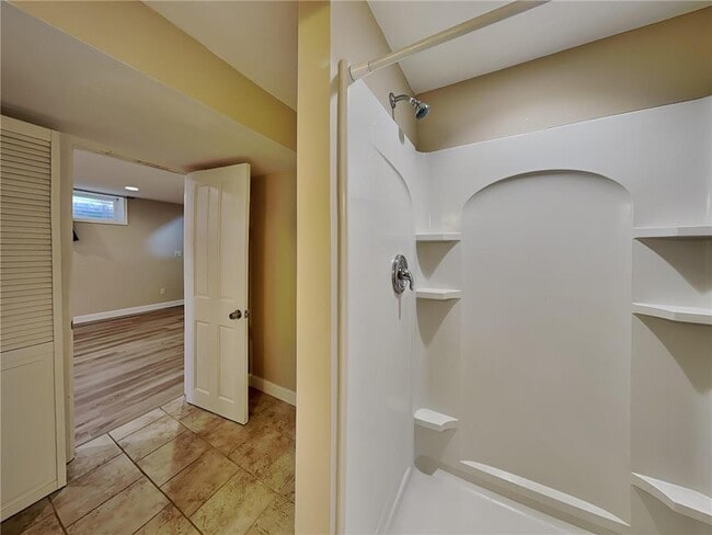 Building Photo - 4010 Monroe St NE