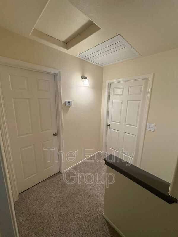 Building Photo - 1155 Meadow Ave