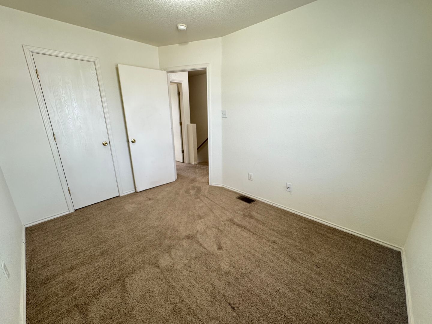 Building Photo - 4405 Abigail Dr