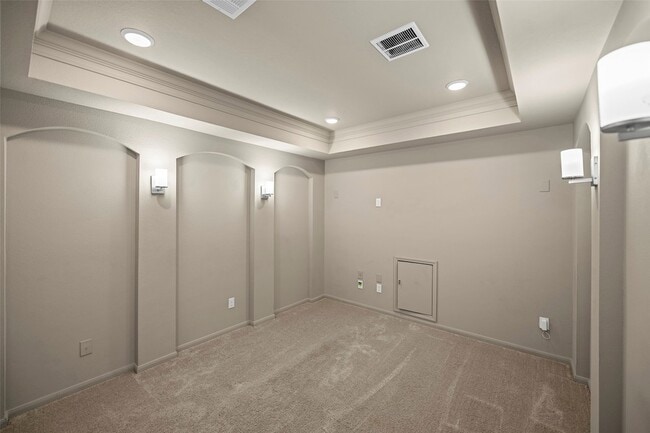 Building Photo - 21215 Central Vly Ln