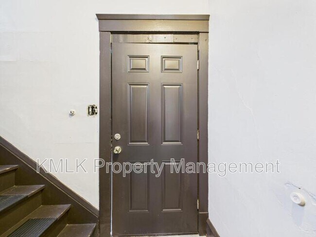 Primary Photo - 2997 E 128th St