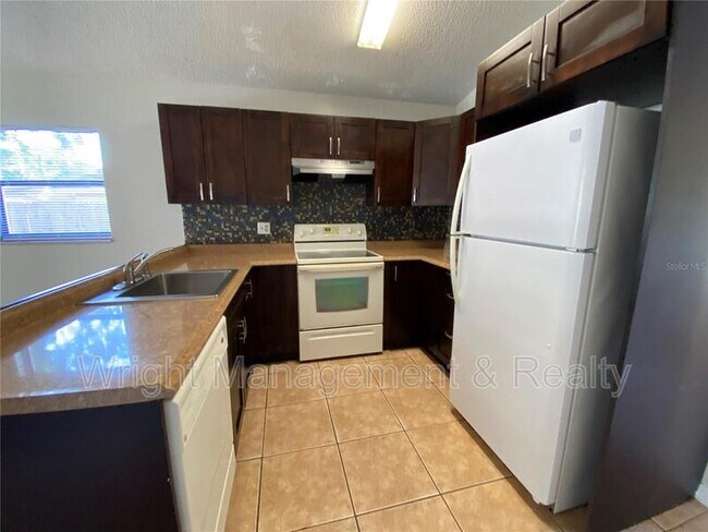 Building Photo - 9520 Drakemill Ct