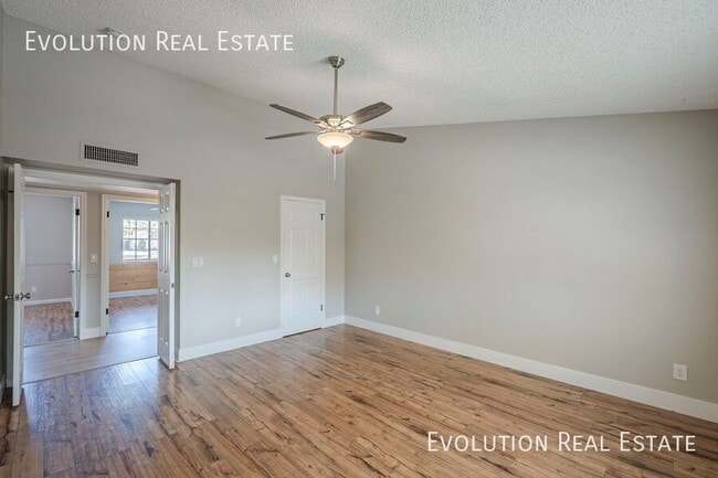 Building Photo - 6443 E Sandra Terrace