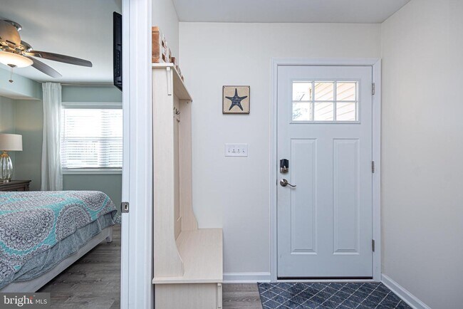 Building Photo - 148 Captains Quarters Rd