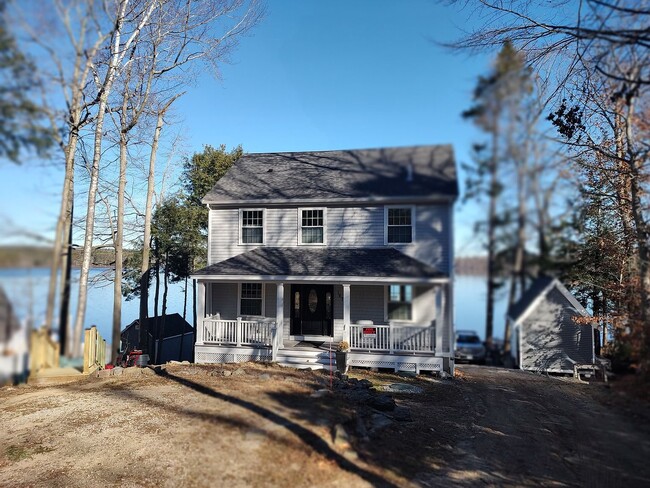 Building Photo - 167 Camelot Shore Dr