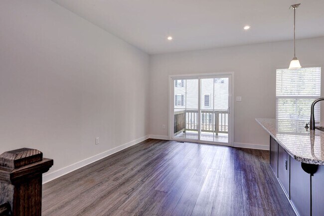 Building Photo - 105 Big Wds Dr