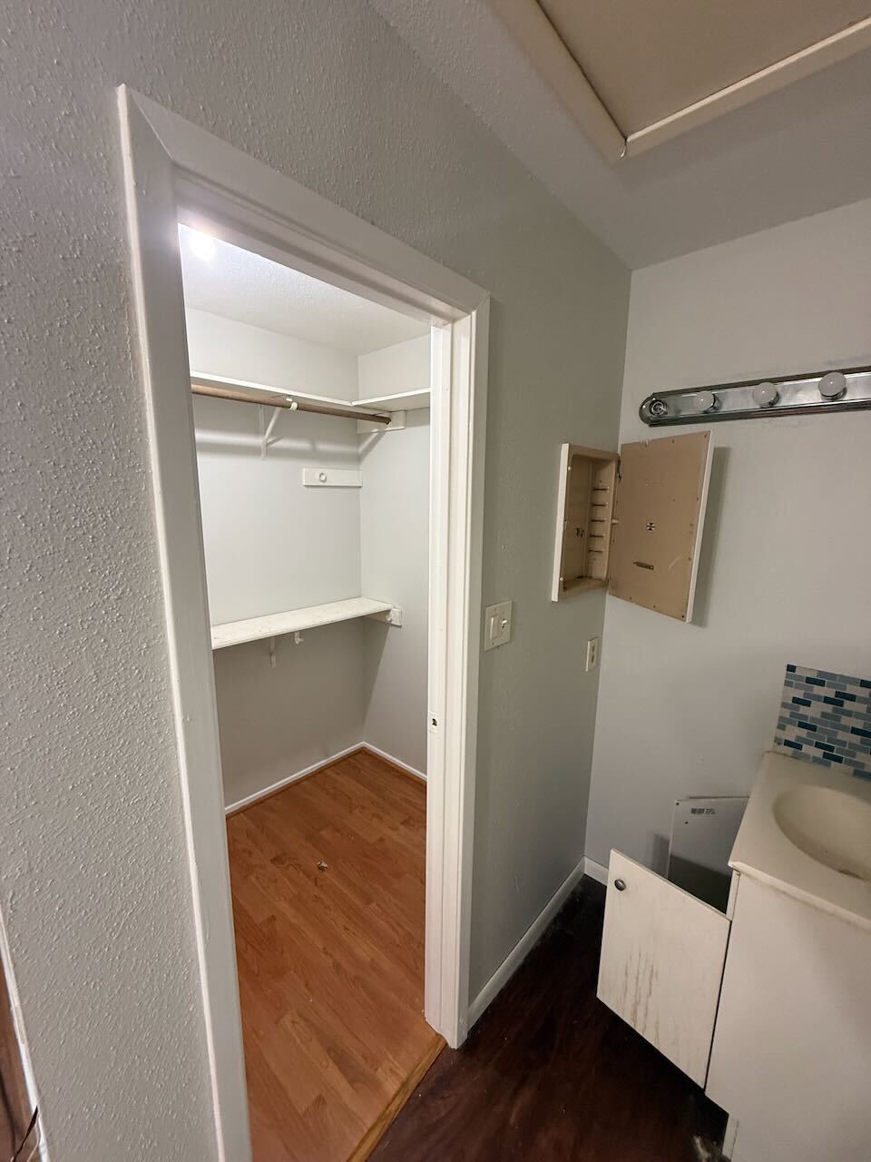 Building Photo - 14515 Wunderlich Dr