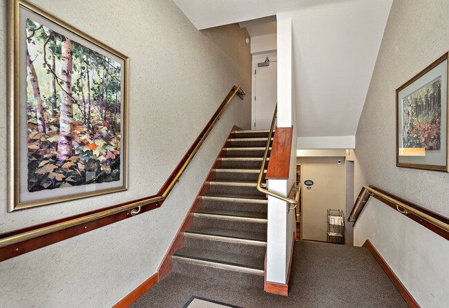 Building Photo - Anchorage Grand Apartments | 1 Bed, 1 Bath Fully Furnished Apartment with Queen Bed in Downtown A...