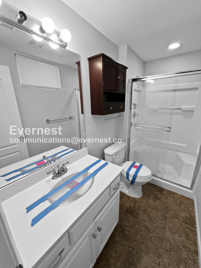 Building Photo - 13033 S Cardiff St