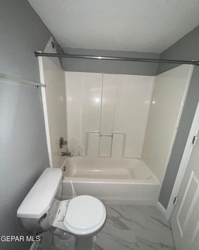 Building Photo - 3844 Tierra Fiji Ln