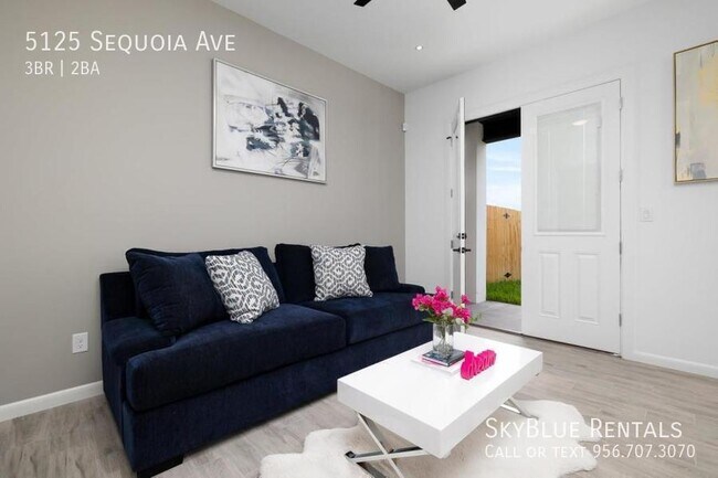 Building Photo - 5125 Sequoia Ave