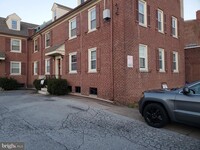 Building Photo - 5 Winston Ave