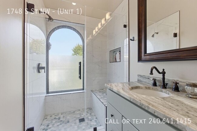 Building Photo - 1748 S St NW