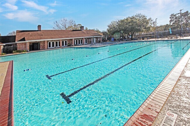 Building Photo - 14466 Misty Meadow Ln