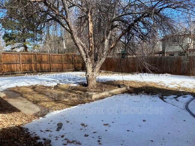 Building Photo - 260 30th St