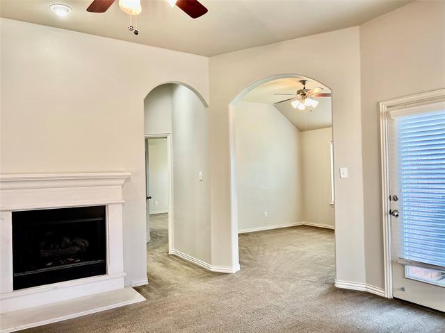 Building Photo - 2824 Coyote Trail
