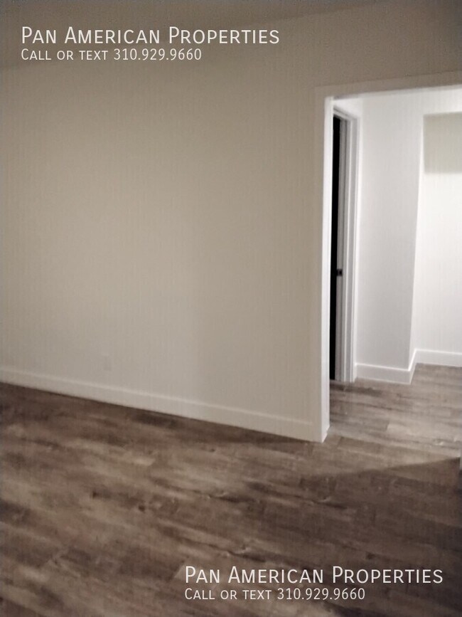 Building Photo - 6625 1/2 Crenshaw Blvd.-