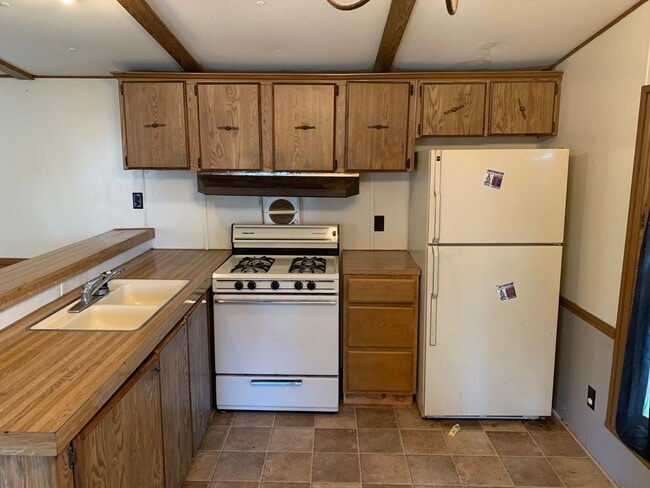 Building Photo - Haughton Peaceful Pines 2 Bed 1 Bath