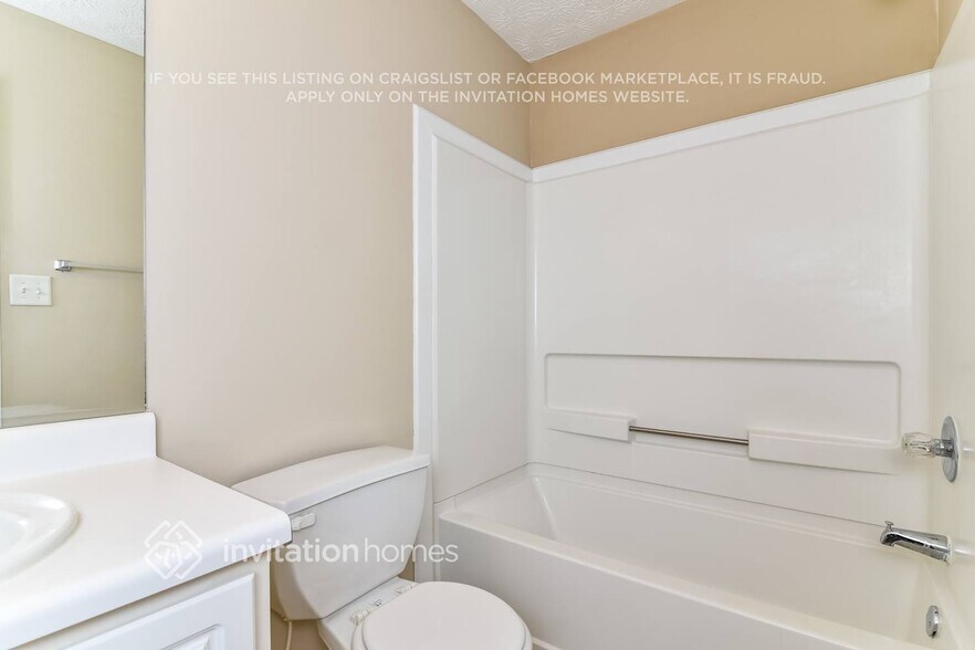 Building Photo - 4835 Daintree Ct