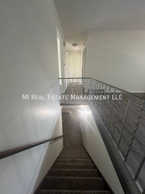 Building Photo - 4884 Stauffer Ave SE