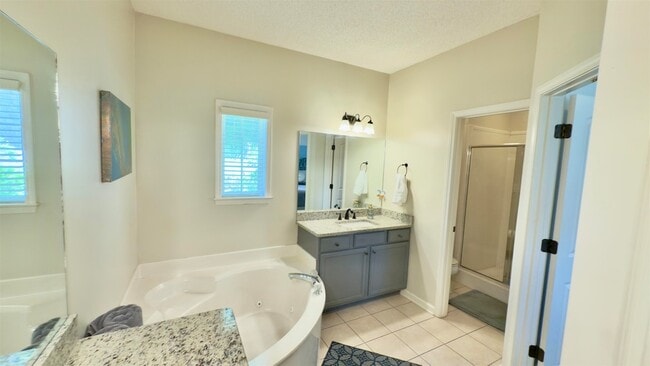 Building Photo - 11215 Carston Cove