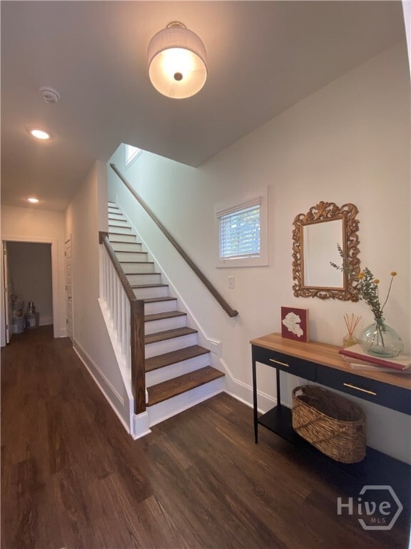 Building Photo - 110 Conrad Dr