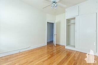 Building Photo - 1 bedroom in Chicago IL 60613