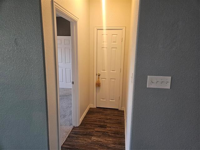 Building Photo - 230 Timber Dr