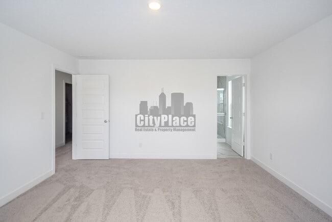 Building Photo - 6573 Halsey St