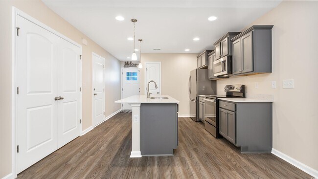 Building Photo - 132 Machrie Loop