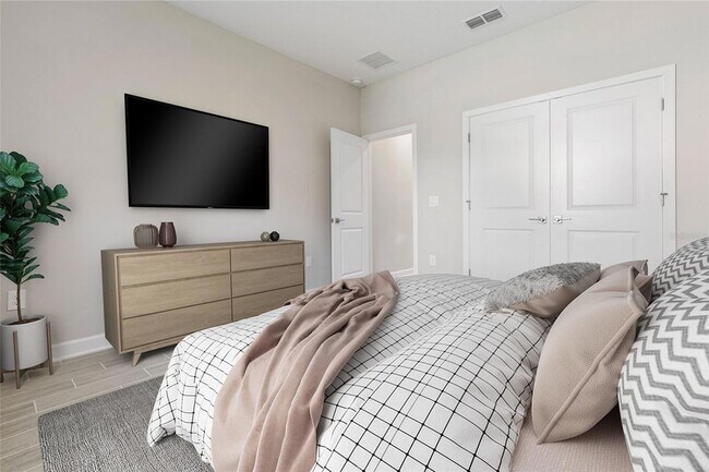 Building Photo - 5096 SW 154 Loop