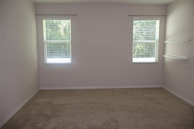 Building Photo - 5033 SW 56th St