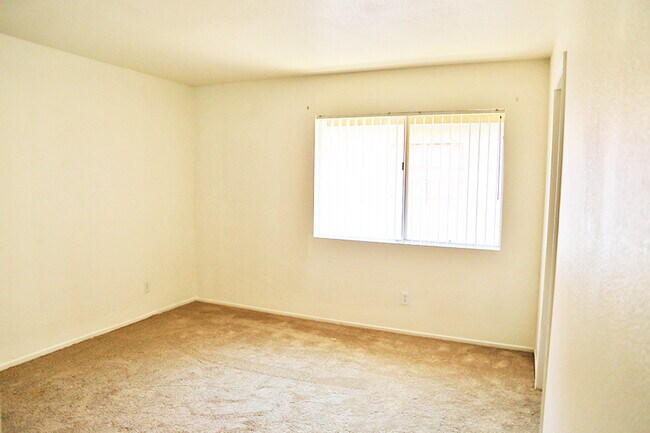 Building Photo - 3112 Caminito Ln