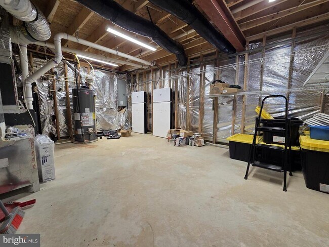 Building Photo - 7550 Mint Springs Ct