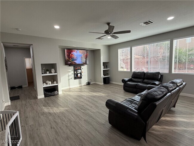 Building Photo - 3343 Tara Leigh Ave