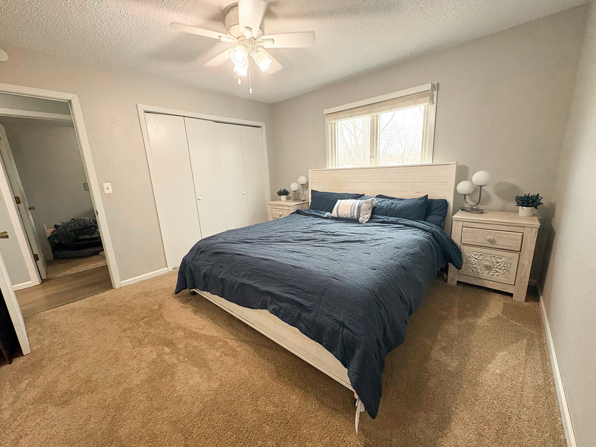 Building Photo - 2418 Marquette Dr