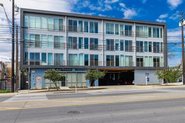 Building Photo - 3114 S Congress Ave