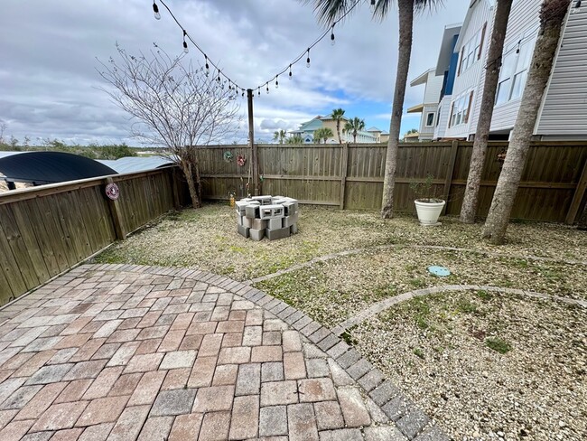 Building Photo - 4202 US-98