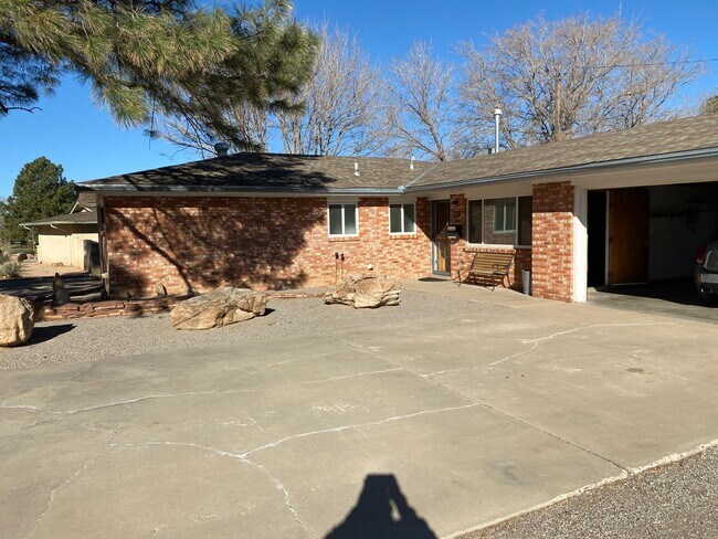 Primary Photo - NE BRICK 3 Bedroom 2 Bath 2/CG