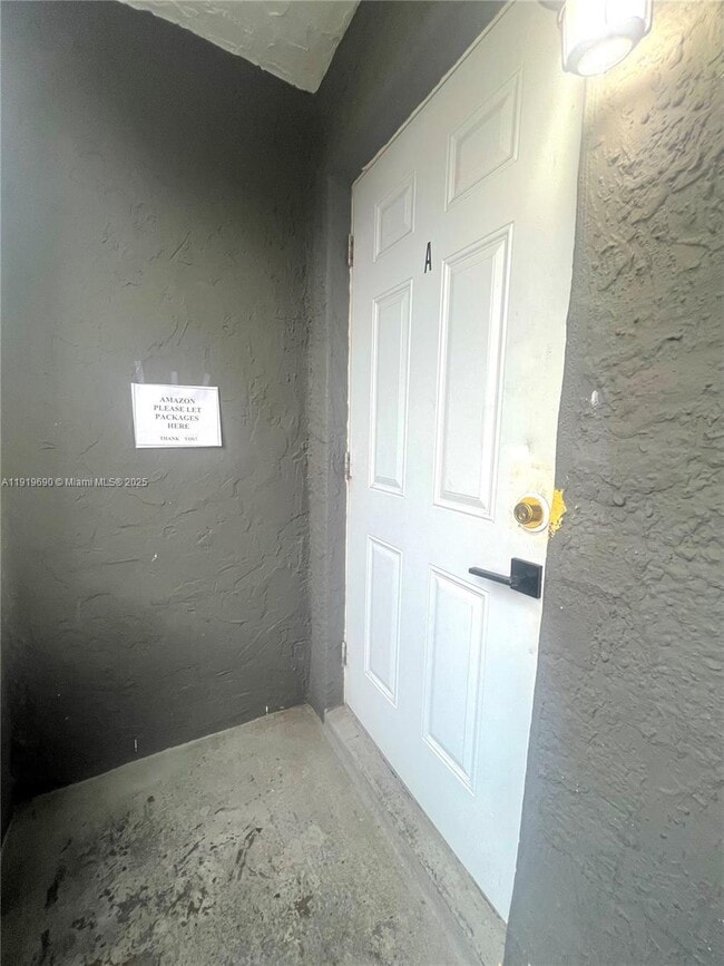 Building Photo - 843-845 NW 3rd St